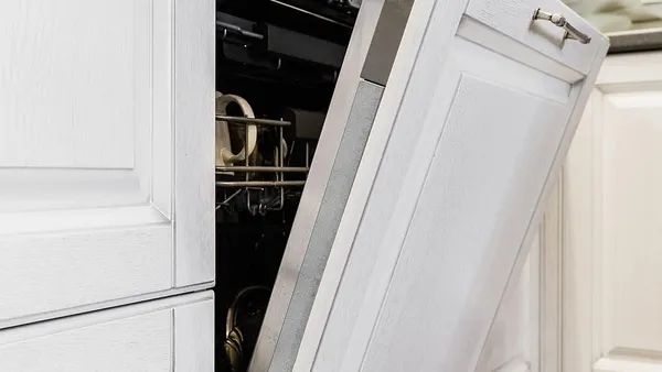 Electrolux dishwasher doesn’t turn on, doesn’t work